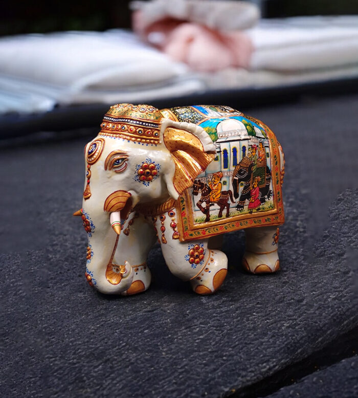 White Wood Color Painting Elephant (Large)