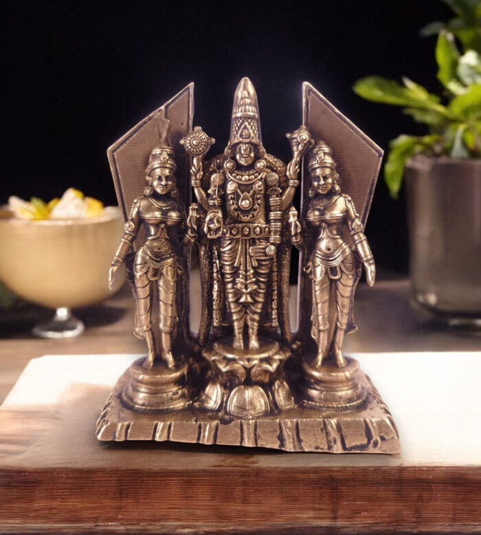 Panchaloha Vishnu, Sreedevi & Boodevi with Namam