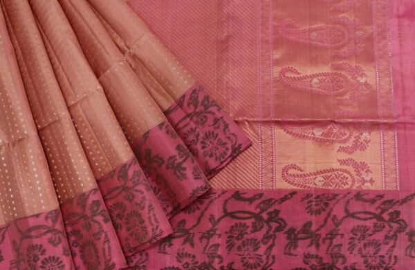 Onion Pink Handloom Soft Silk Saree