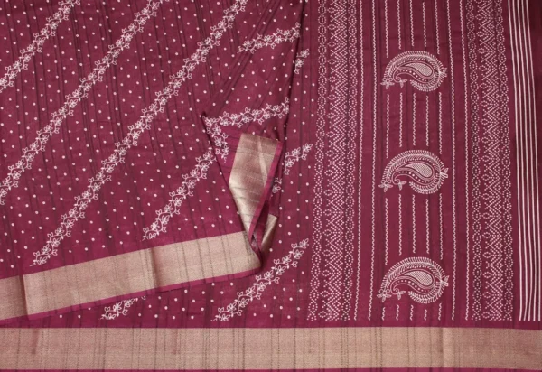 Dola Silk Saree In Deep Burgundy